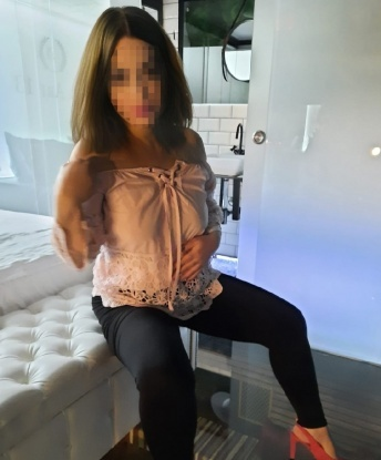 Проститутка Хлоя